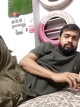 hornydaddy 21 online show from April 9, 2026, 2:12 pm