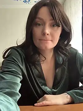 Snapshot of Ann_Hunt chatting on April 14, 2026, 10:20 am Ann Hunt online show from April 14, 2026, 10:20 am