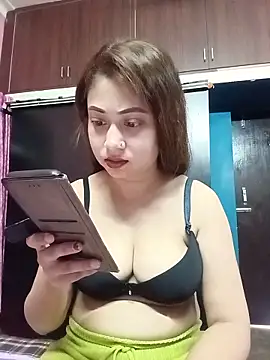 Snapshot of Hot_Soniya_08 chatting on May 30, 2026, 6:09 am Hot Soniya 08 online show from May 30, 2026, 6:09 am