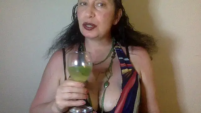 Lizzaa80 online show from May 29, 2026, 8:04 pm