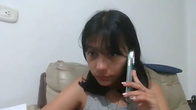 Snapshot of xoxo_anny chatting on July 16, 2026, 2:30 am xoxo anny online show from July 16, 2026, 2:30 am