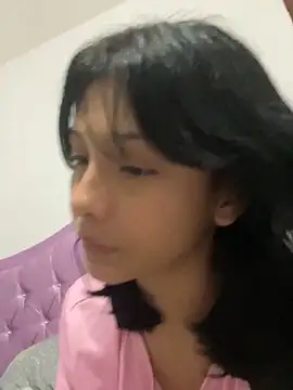 Snapshot of xoxo_anny chatting on May 28, 2026, 8:22 am xoxo anny online show from May 28, 2026, 8:22 am