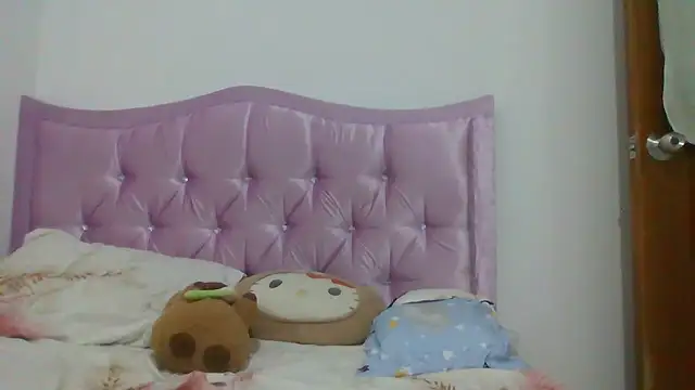 Snapshot of xoxo_anny chatting on July 18, 2026, 4:26 pm xoxo anny online show from July 18, 2026, 4:26 pm