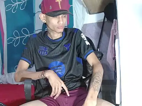 Brook 1707 online show from April 18, 2026, 12:02 am