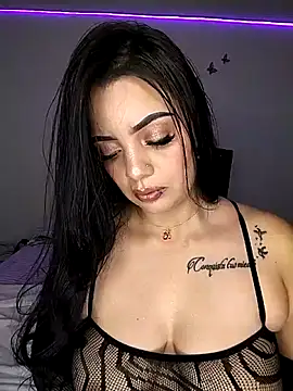 Luna scarllet8 online show from June 4, 2026, 5:12 am