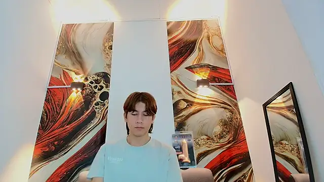 RAPHAEL NYON1 online show from June 4, 2026, 3:55 am