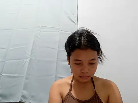 Pinaysweetgirl online show from May 16, 2026, 11:09 am