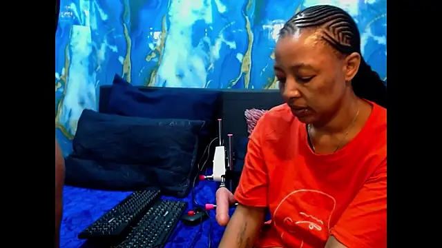 choclatelips xxx online show from May 22, 2026, 7:17 am