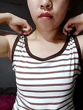 Lucy168 online show from April 15, 2026, 7:25 am