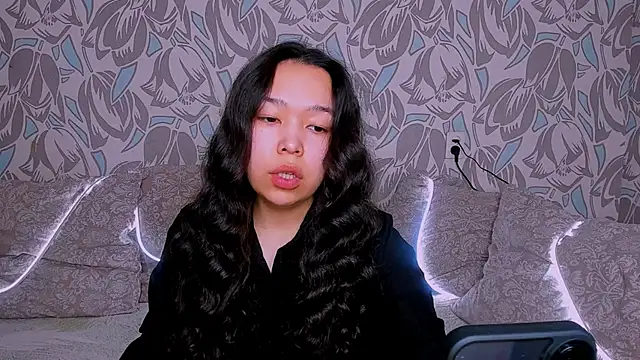 Zlata lee online show from April 28, 2026, 3:55 am