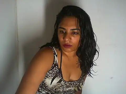 IndianMishka online show from April 14, 2026, 9:47 am