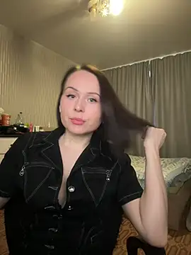 Hopefully  online show from April 18, 2026, 6:05 am