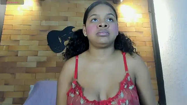 Monica robles  online show from May 23, 2026, 3:05 am