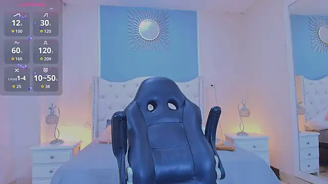 elizabeth santos1 online show from April 14, 2026, 9:42 pm