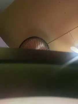 Malonna69 online show from April 10, 2026, 4:58 pm