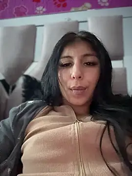 Snapshot of ariella_11 chatting on April 14, 2026, 2:49 am ariella 11 online show from April 14, 2026, 2:49 am