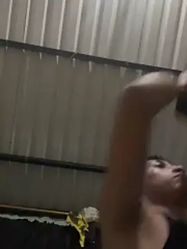 Snapshot of Aaron_Brink_ chatting on April 10, 2026, 1:01 am Aaron Brink online show from April 10, 2026, 1:01 am