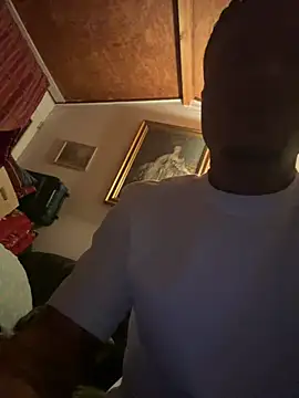 sexy650000 online show from April 10, 2026, 12:28 am