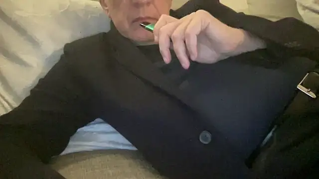 carucecc online show from April 11, 2026, 6:33 pm