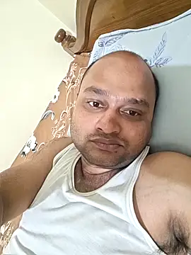 Snapshot of thenudemale chatting on May 14, 2026, 5:54 pm thenudemale online show from May 14, 2026, 5:54 pm