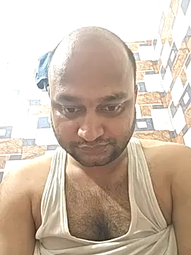 Snapshot of thenudemale chatting on May 7, 2026, 5:49 pm thenudemale online show from May 7, 2026, 5:49 pm