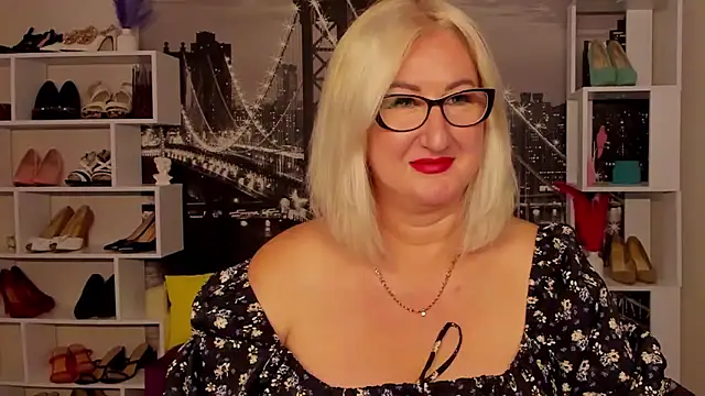 DianaFrances online show from May 30, 2026, 1:17 pm