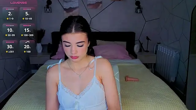 Snapshot of Alisha_Blakee chatting on June 18, 2026, 4:56 pm Alisha Blakee online show from June 18, 2026, 4:56 pm