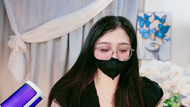 Snapshot of Chan_Chann chatting on July 8, 2026, 3:51 am Chan Chann online show from July 8, 2026, 3:51 am