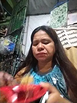 FILIPINAPUSSYPINAY online show from May 3, 2026, 1:36 pm