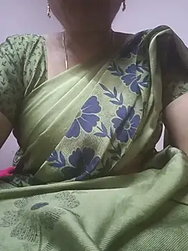 Snapshot of Tamilaunty35 chatting on July 14, 2026, 4:46 pm Tamilaunty35 online show from July 14, 2026, 4:46 pm