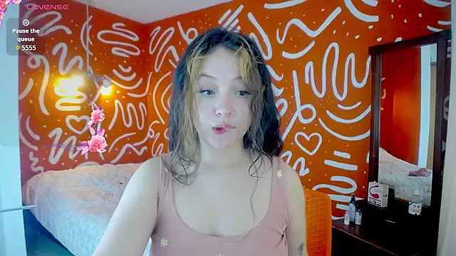 vero doll12 online show from June 25, 2026, 1:05 pm