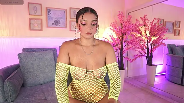 BrianaLane online show from June 30, 2026, 1:55 pm