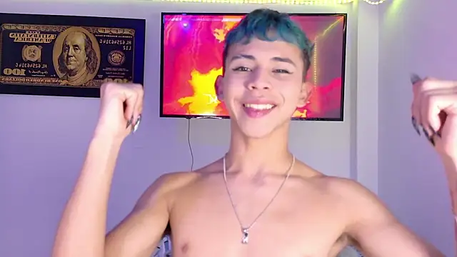 Apolo Prince1 online show from May 26, 2026, 1:37 am