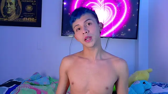 Apolo Prince1 online show from May 8, 2026, 4:49 am