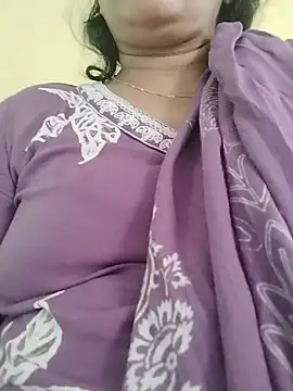 Snapshot of Monika_telugu_queen chatting on June 13, 2026, 9:18 am Monika telugu queen online show from June 13, 2026, 9:18 am