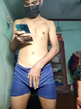 Snapshot of Ms_Roy24 chatting on May 29, 2026, 7:42 pm Ms Roy24 online show from May 29, 2026, 7:42 pm