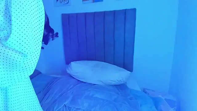 Snapshot of britanny_jones1 chatting on June 6, 2026, 7:13 am britanny jones1 online show from June 6, 2026, 7:13 am