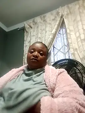 SweetBelly1 online show from May 6, 2026, 3:49 pm