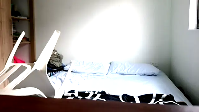 andrew 1520 online show from November 14, 2025, 8:12 pm