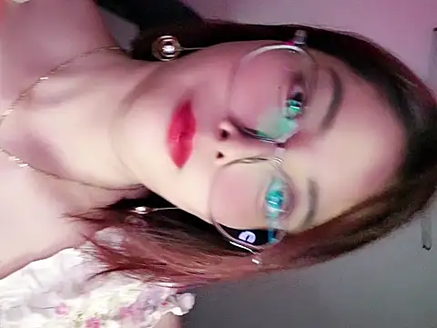 Snapshot of Hot_bbaby chatting on June 2, 2026, 7:30 am Hot bbaby online show from June 2, 2026, 7:30 am