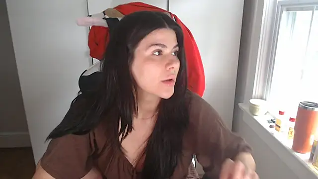 cassiealvarez online show from July 11, 2026, 9:59 pm