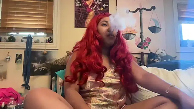 Snapshot of Goddessmostwanted chatting on May 6, 2026, 5:39 pm Goddessmostwanted online show from May 6, 2026, 5:39 pm