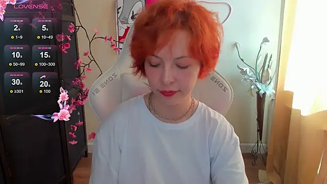 InfernoKitten online show from June 9, 2026, 1:17 am