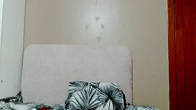 Snapshot of BUSTYQUEEN56_ chatting on June 22, 2026, 6:49 pm BUSTYQUEEN56 online show from June 22, 2026, 6:49 pm