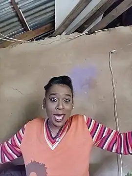 MissyLoveCreator online show from July 18, 2026, 10:46 am