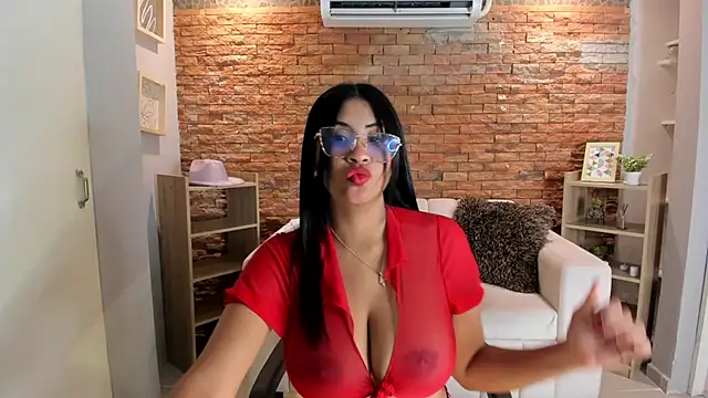 noa joness online show from July 20, 2026, 10:01 pm