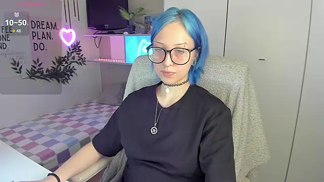 Snapshot of Neko_Sora chatting on May 29, 2026, 8:37 pm Neko Sora online show from May 29, 2026, 8:37 pm
