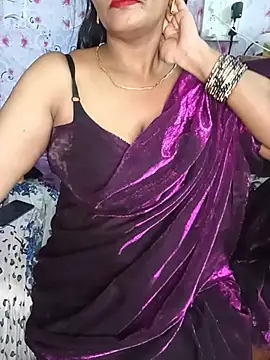 Snapshot of Mayuri-hot chatting on May 23, 2026, 4:28 pm Mayuri-hot online show from May 23, 2026, 4:28 pm