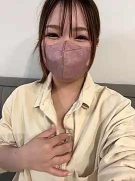 Snapshot of MOKAchann chatting on July 1, 2026, 12:11 am MOKAchann online show from July 1, 2026, 12:11 am
