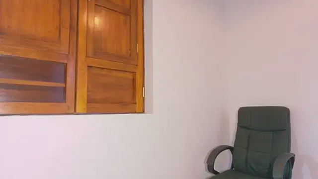 serena sex31 online show from May 15, 2026, 11:41 am